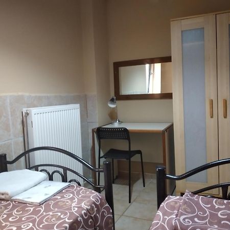 Ariadne Apartments ネア・ミカニオーナ エクステリア 写真